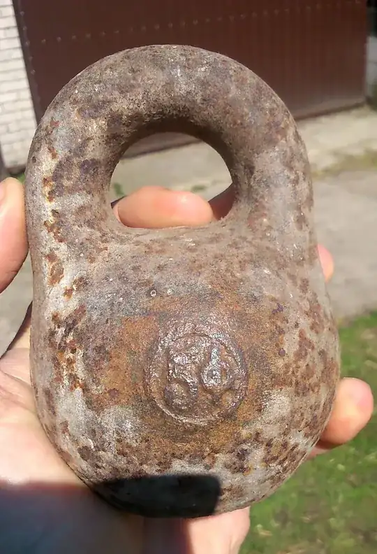 photo of the weight in question